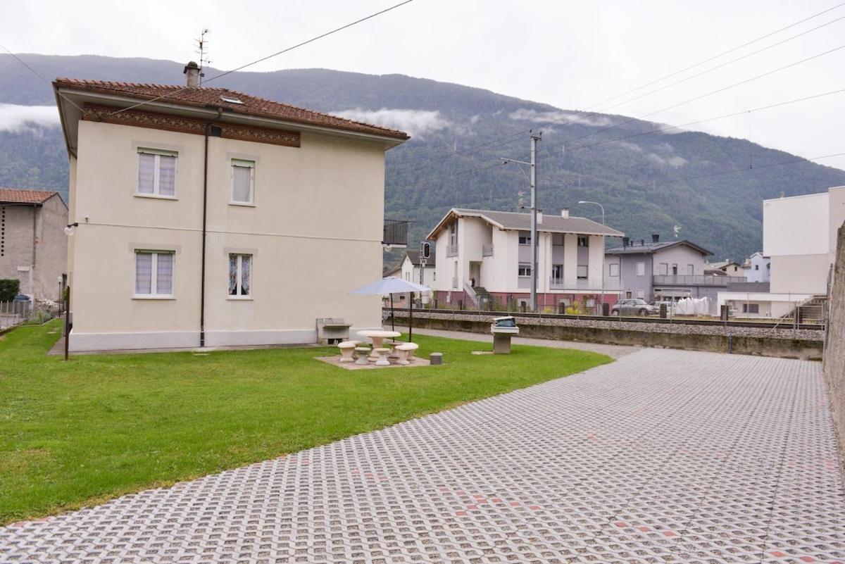 Alp Gruem Apartment - 8 Min Walk To Bernina Express Tirano Buitenkant foto